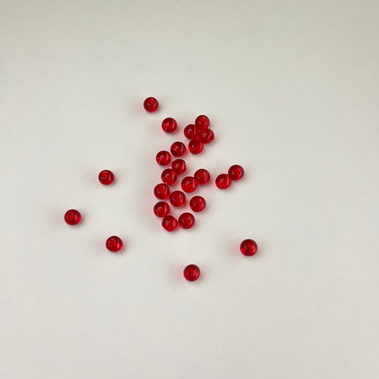 glass beads Glas Perlen rot red